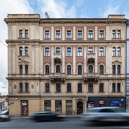 Designer Apartments In New Town By Prague Days - "Included Everything We Needed And More" 外观 照片